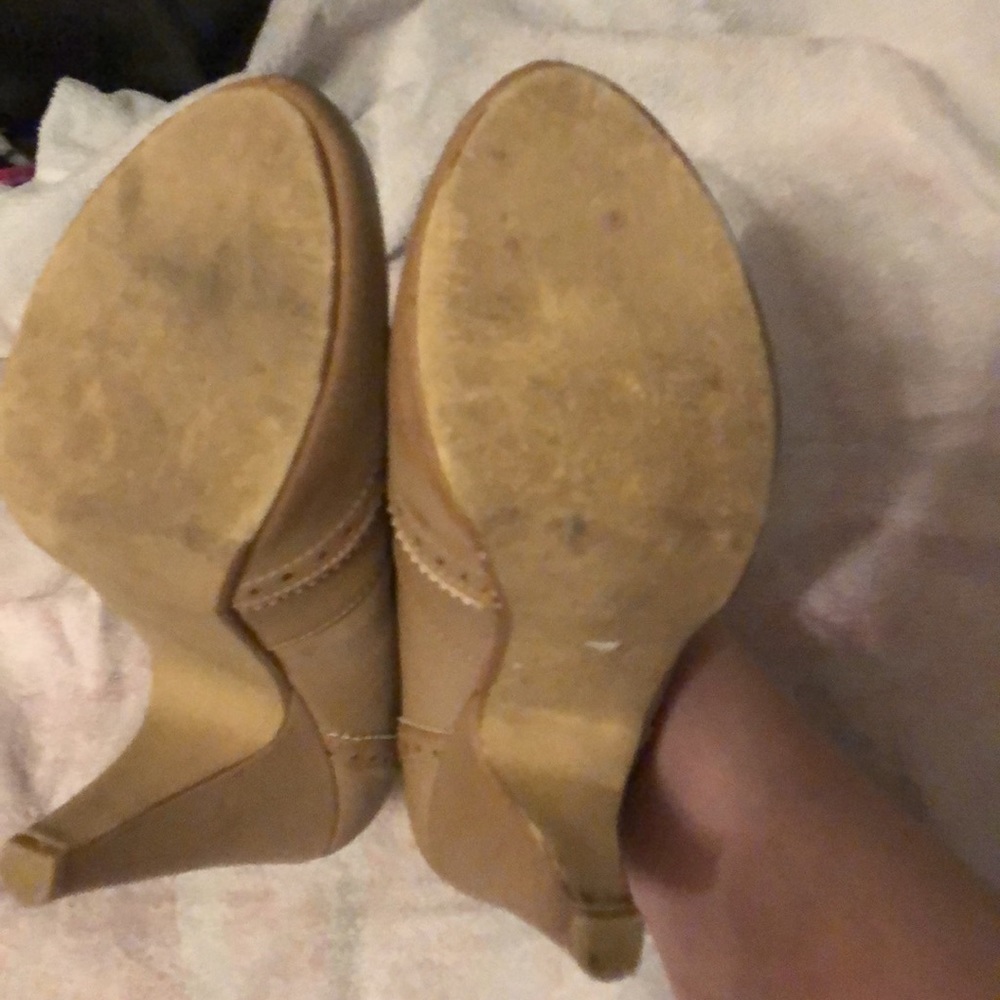 Not Rated Heel - Picture 5 of 6